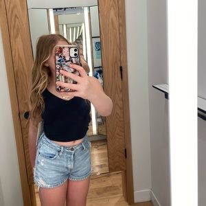 Meet your Posher, Alyvia